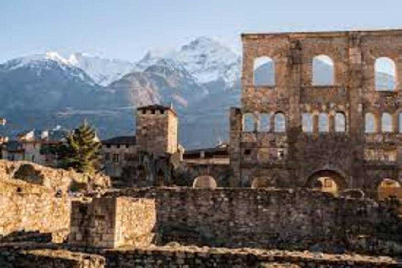Ferienwohnung Arco Iris Sarre Aosta Exterior foto